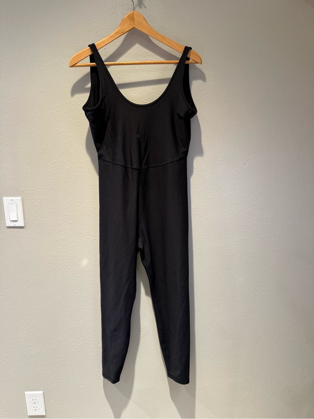 Old Navy Black Sleeveless Activewear Jumpsuit Full Length Bodysuit Size Large